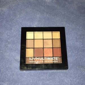 NYX ultimate eyeshadow palate